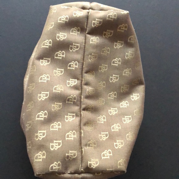 Dooney & Bourke💯Authentic - Picture 4 of 7